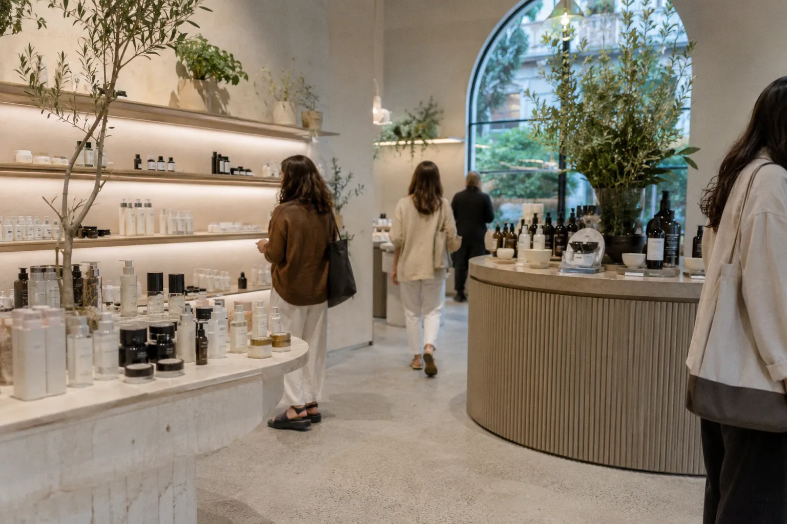 Australia Cosmetics Market 2026: Premium Beauty, Clean Labels & Digital Retail Growth
