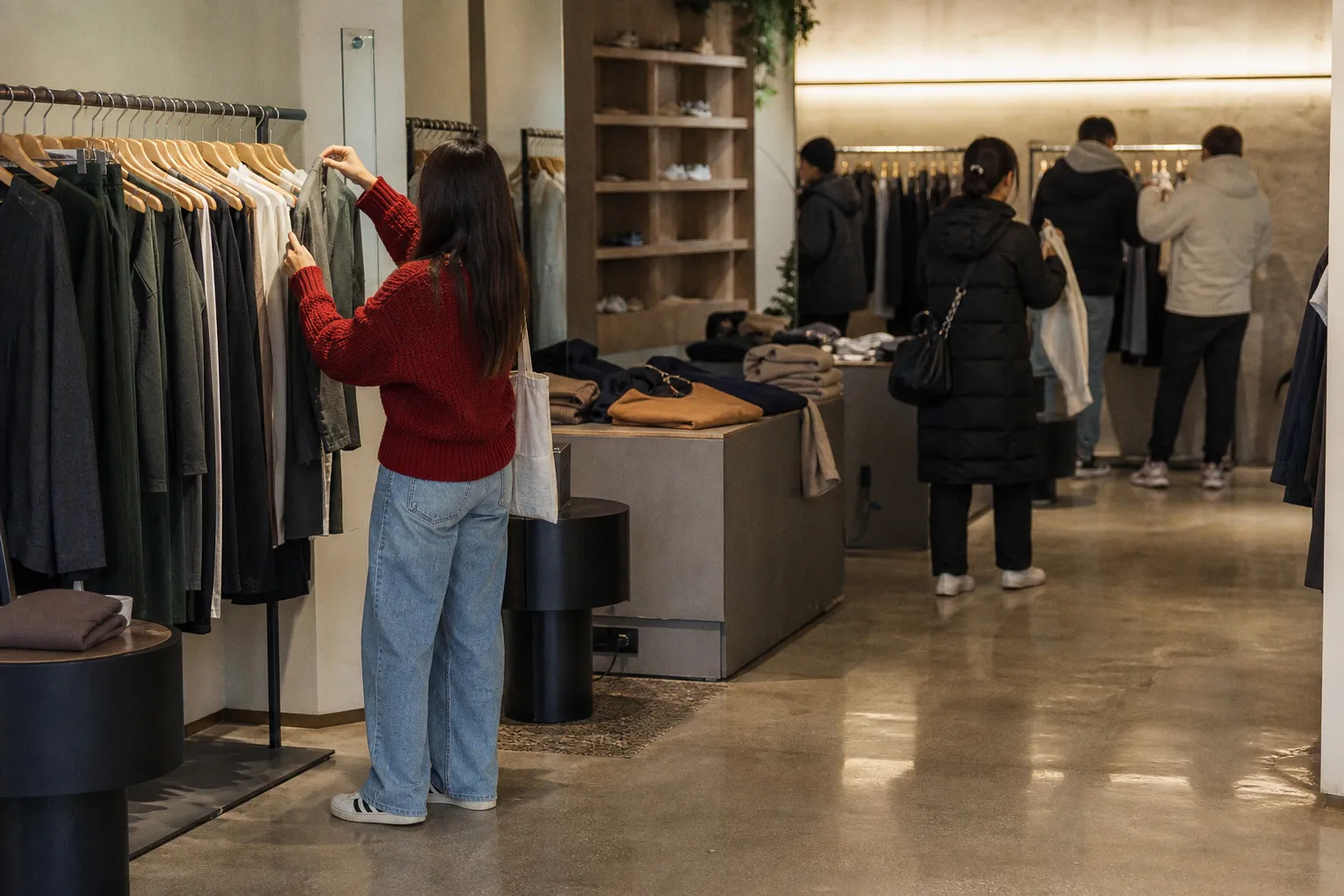 June Retail Sales Data Reveal Hidden Shifts in Consumer Spending Patterns