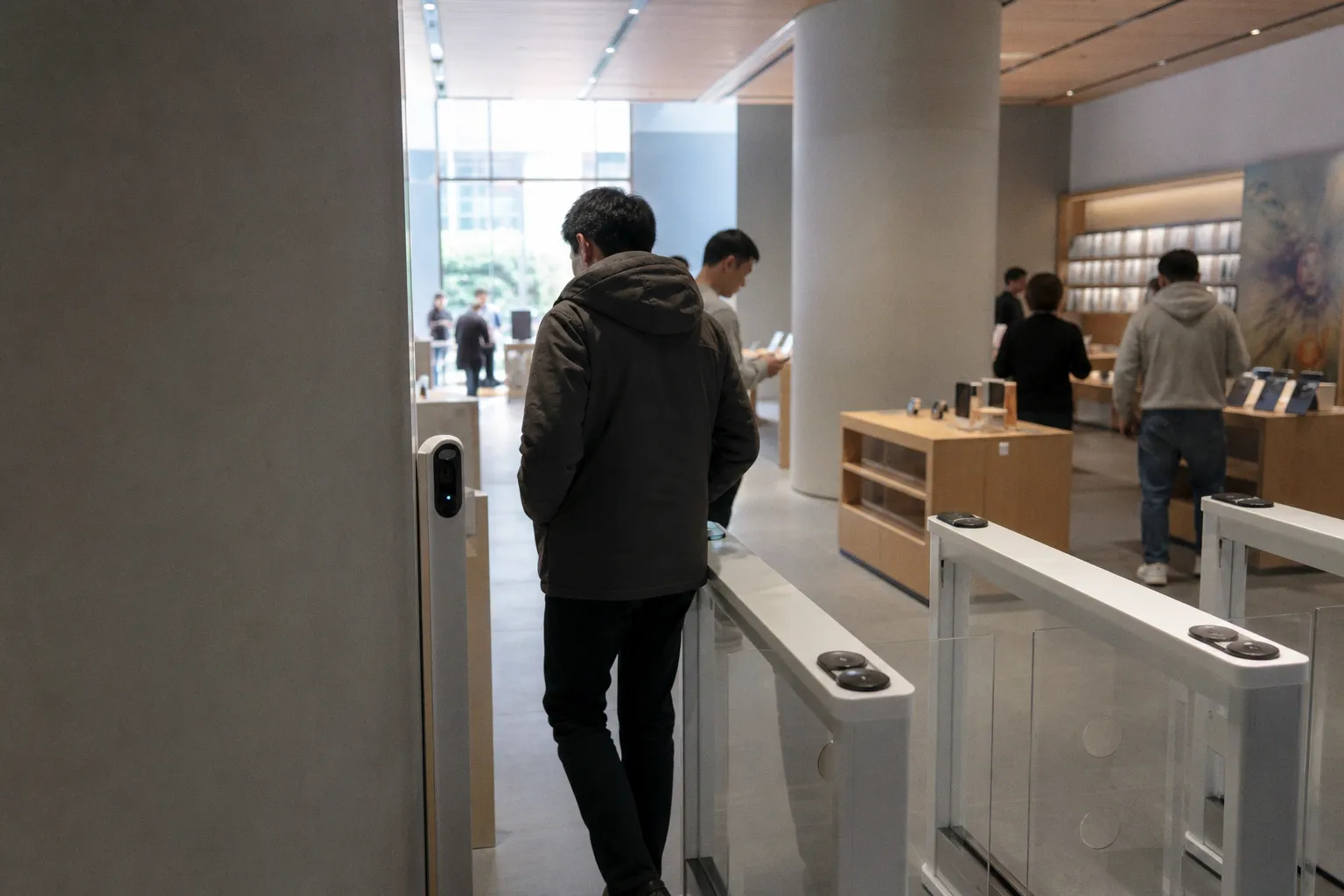 Q2 2026 Retail Technology & Payments: Commerce Infrastructure Gets Smarter
