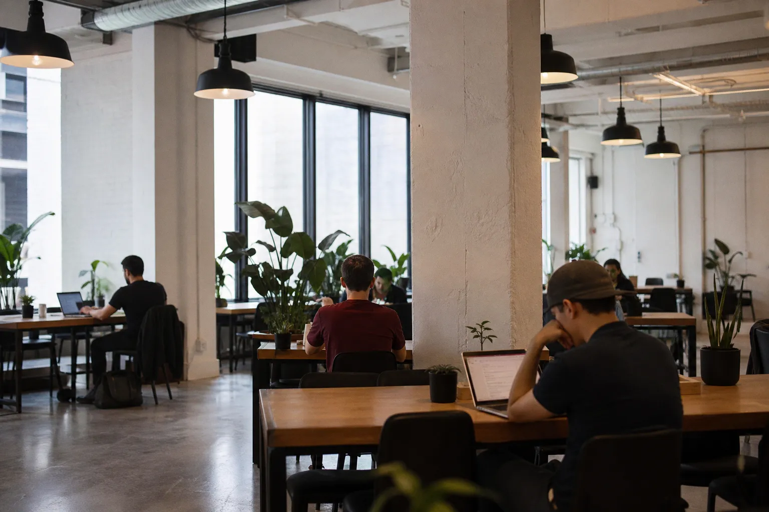 Shopify (TSX:SHOP) Advances AI Commerce For Growth Stocks